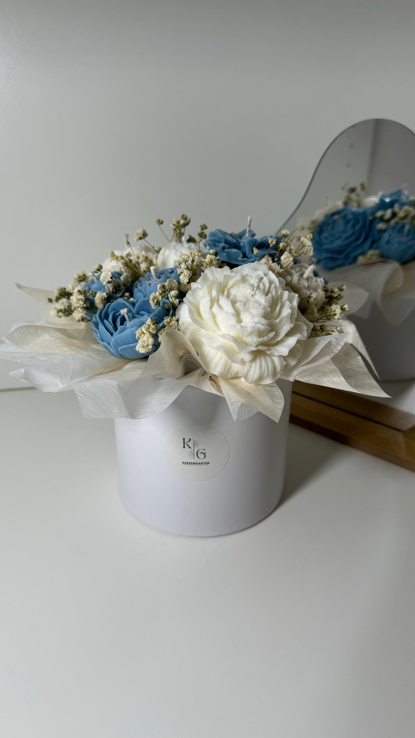 Blumenstrauß - Weiß/Blau